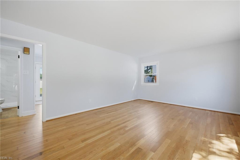 Photo 34 of 36 residential for sale in Newport News virginia