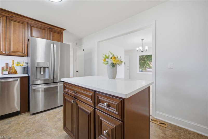 Photo 9 of 36 residential for sale in Newport News virginia