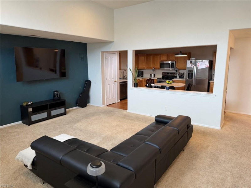 Photo 5 of 16 residential for sale in Virginia Beach virginia