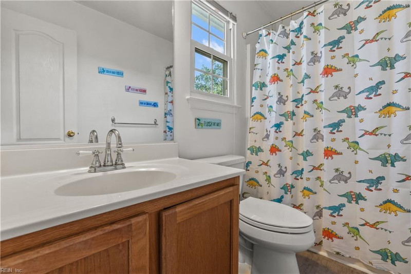 Photo 31 of 37 residential for sale in Chesapeake virginia Photo 31 of 37 residential for sale in Chesapeake virginia