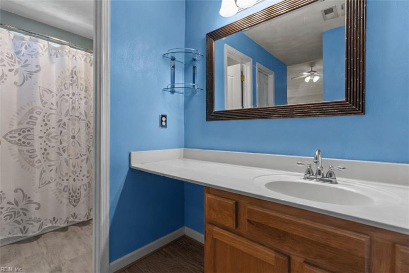 Photo 7 of 37 residential for sale in Chesapeake virginia Photo 7 of 37 residential for sale in Chesapeake virginia