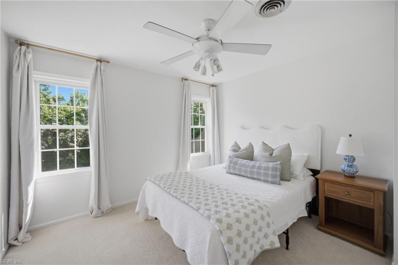 Photo 16 of 49 residential for sale in Virginia Beach virginia