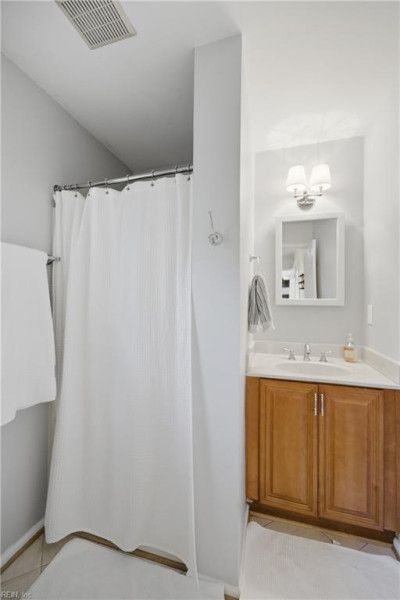 Photo 21 of 49 residential for sale in Virginia Beach virginia