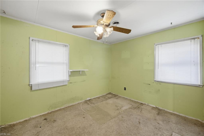 Photo 13 of 25 residential for sale in Hampton virginia