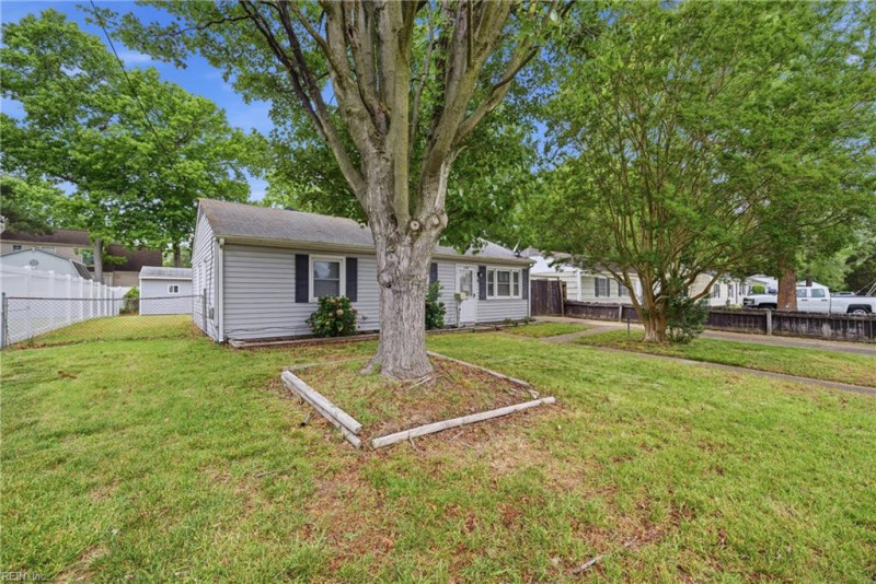 Photo 24 of 25 residential for sale in Hampton virginia