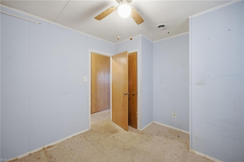 Photo 5 of 25 residential for sale in Hampton virginia