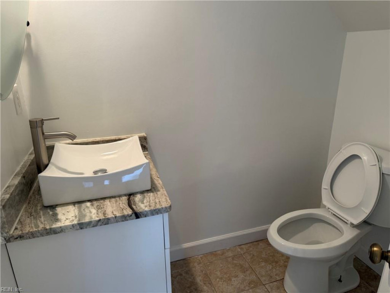 Photo 11 of 28 residential for sale in Virginia Beach virginia