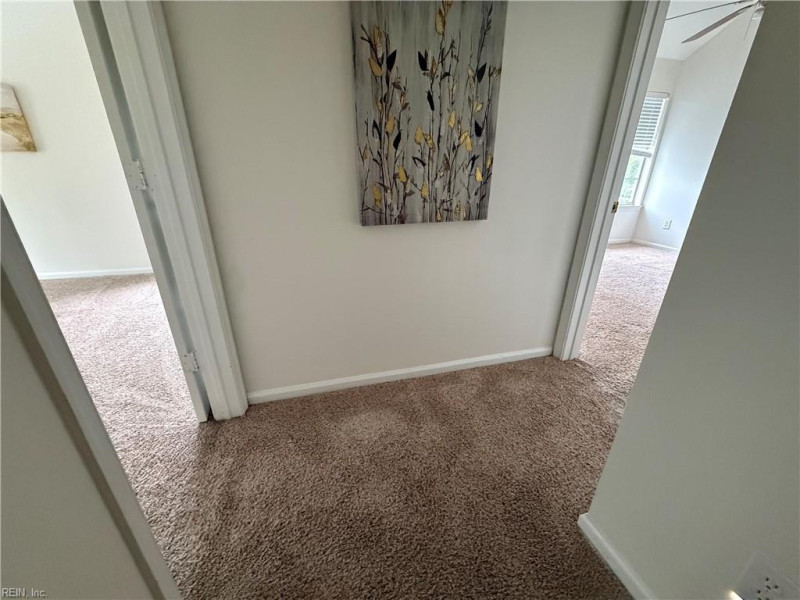 Photo 13 of 28 residential for sale in Virginia Beach virginia