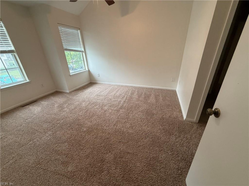 Photo 14 of 28 residential for sale in Virginia Beach virginia