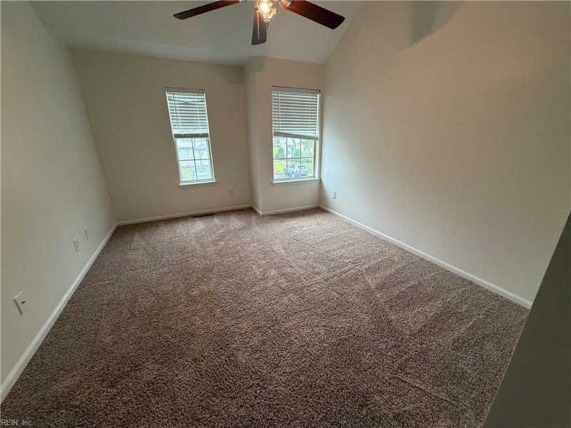 Photo 16 of 28 residential for sale in Virginia Beach virginia