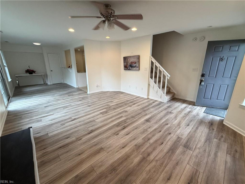 Photo 2 of 28 residential for sale in Virginia Beach virginia