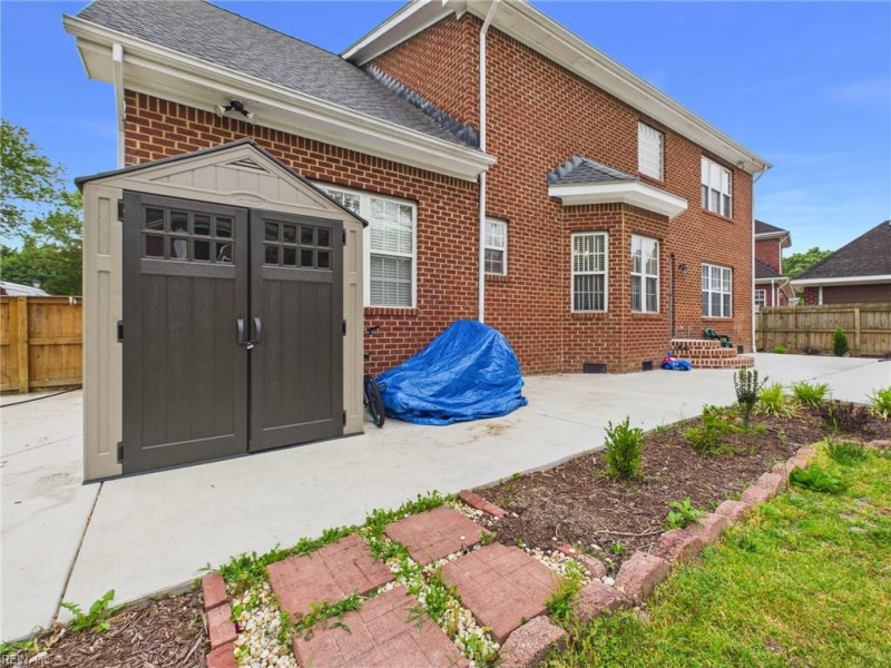 Photo 35 of 36 residential for sale in Chesapeake virginia