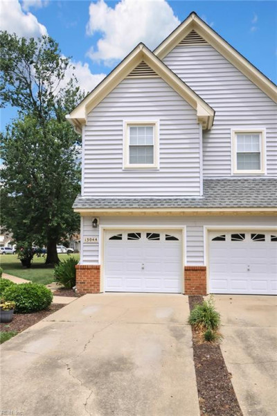 Photo 2 of 23 residential for sale in Chesapeake virginia