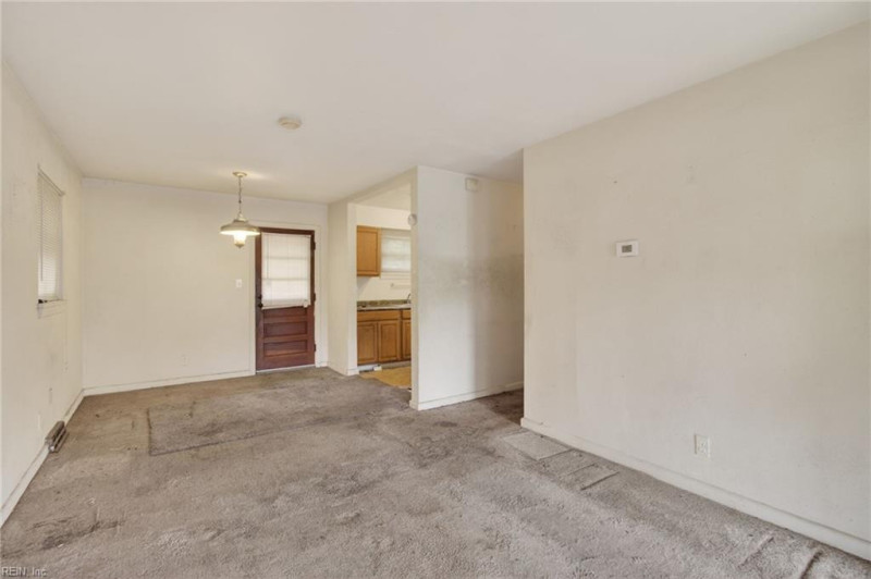 Photo 3 of 13 residential for sale in Norfolk virginia