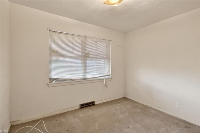 Photo 9 of 13 residential for sale in Norfolk virginia
