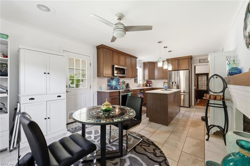 Photo 12 of 37 residential for sale in Newport News virginia