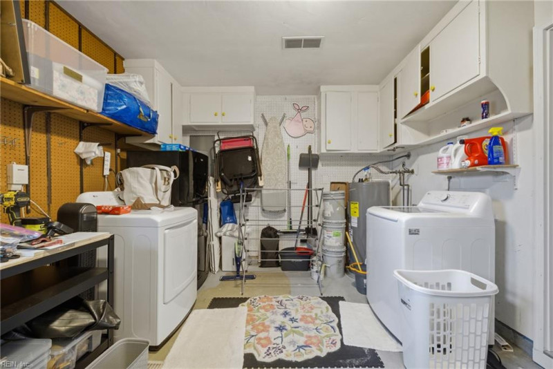Photo 26 of 36 residential for sale in Virginia Beach virginia