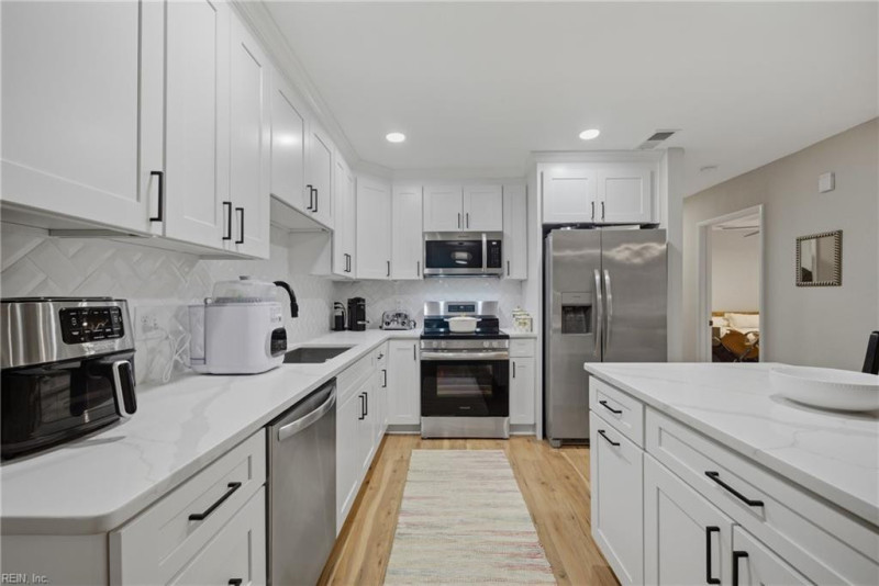 Photo 7 of 36 residential for sale in Virginia Beach virginia