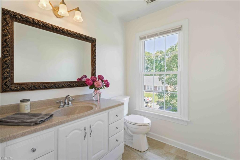 Photo 19 of 37 residential for sale in Virginia Beach virginia