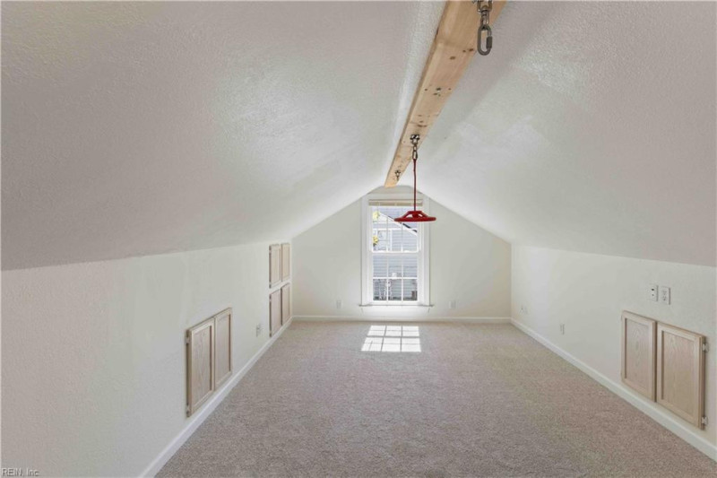 Photo 25 of 37 residential for sale in Virginia Beach virginia
