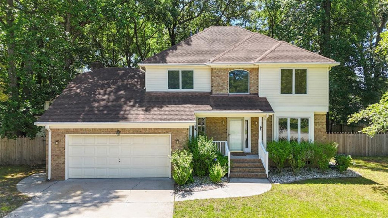 Photo 2 of 36 residential for sale in Chesapeake virginia