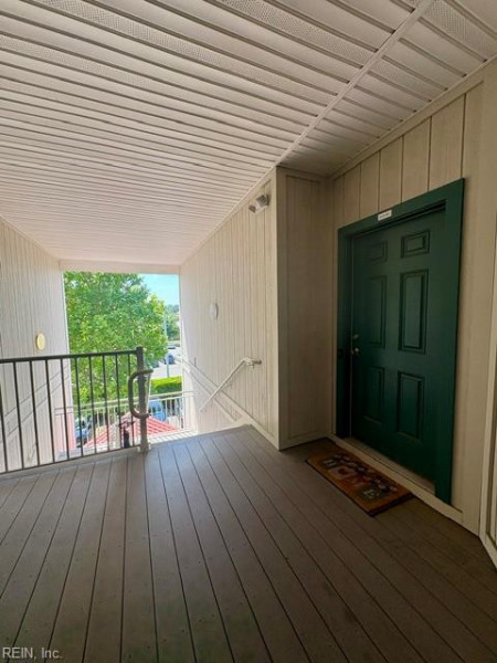 Photo 4 of 6 residential for sale in Virginia Beach virginia
