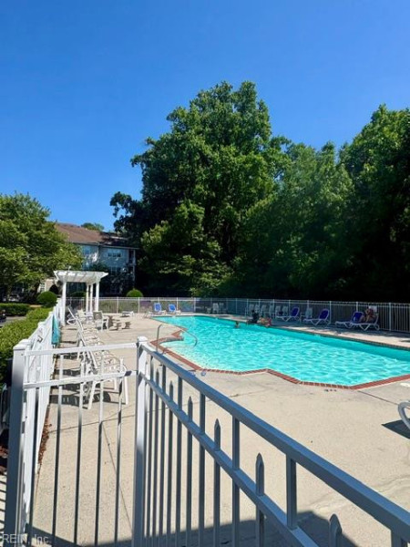 Photo 6 of 6 residential for sale in Virginia Beach virginia