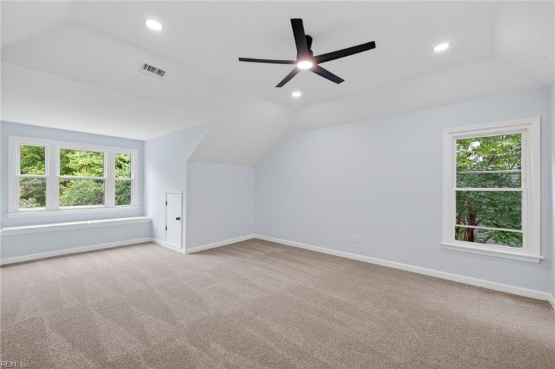 Photo 22 of 36 residential for sale in Chesapeake virginia