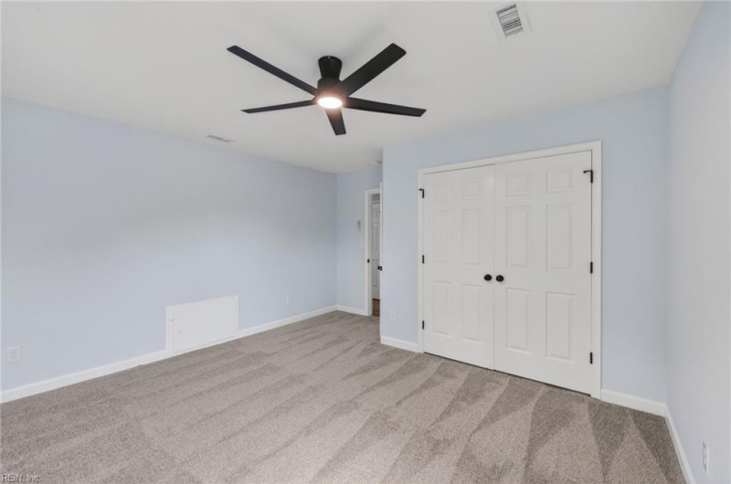 Photo 28 of 36 residential for sale in Chesapeake virginia