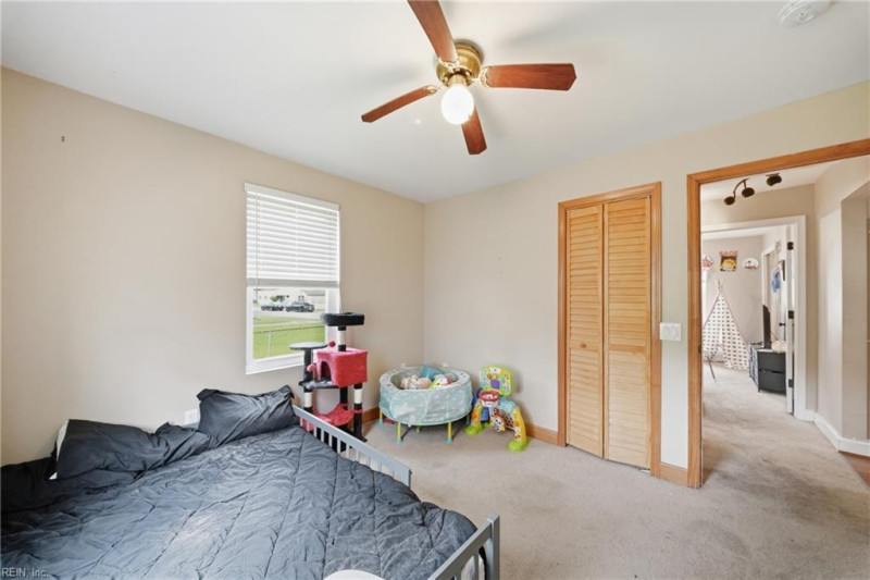 Photo 10 of 36 residential for sale in Norfolk virginia