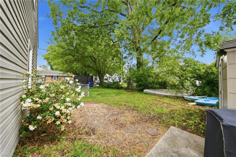 Photo 19 of 36 residential for sale in Norfolk virginia
