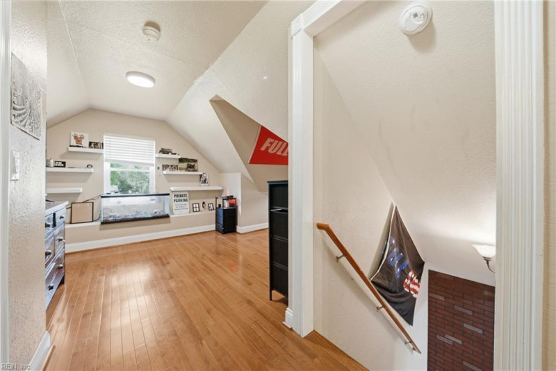 Photo 33 of 36 residential for sale in Norfolk virginia