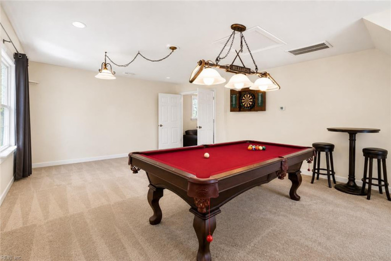Photo 17 of 27 residential for sale in Suffolk virginia