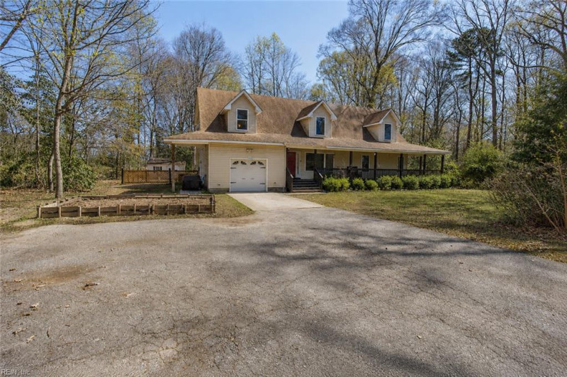 Photo 26 of 27 residential for sale in Suffolk virginia
