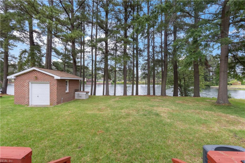 Photo 36 of 39 residential for sale in Portsmouth virginia