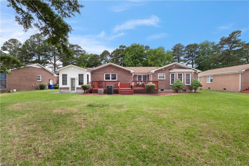 Photo 37 of 39 residential for sale in Portsmouth virginia
