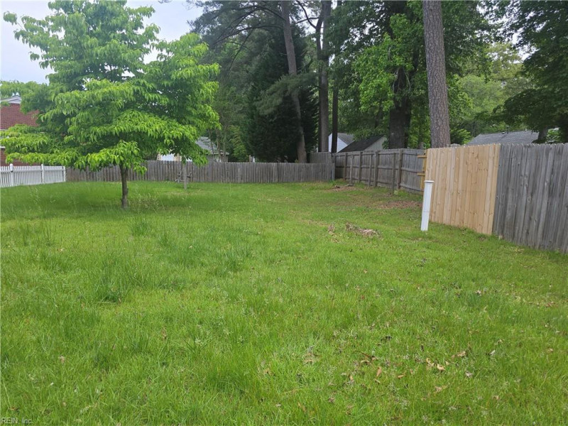 Photo 6 of 33 residential for sale in Newport News virginia Photo 6 of 33 residential for sale in Newport News virginia