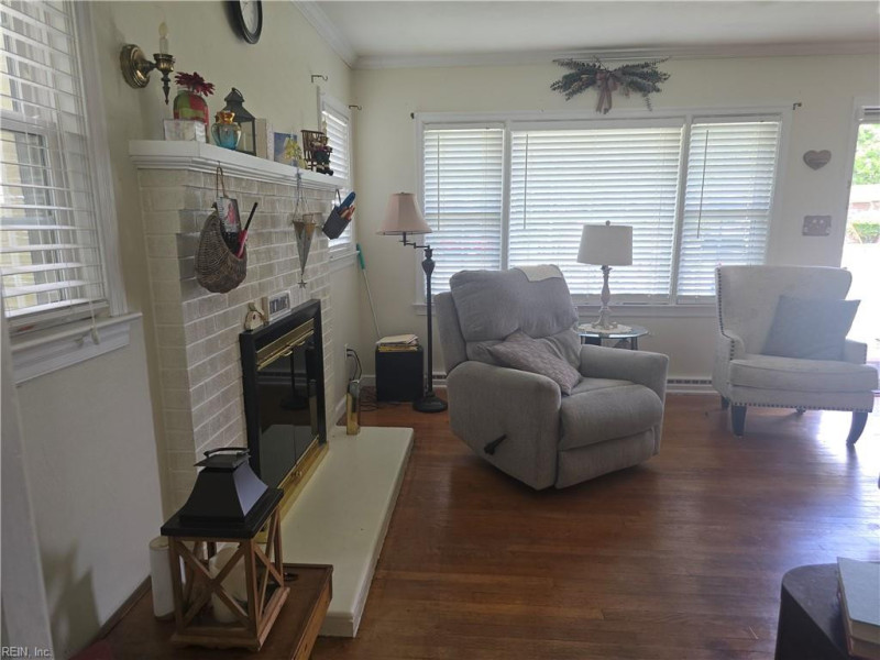 Photo 9 of 33 residential for sale in Newport News virginia Photo 9 of 33 residential for sale in Newport News virginia