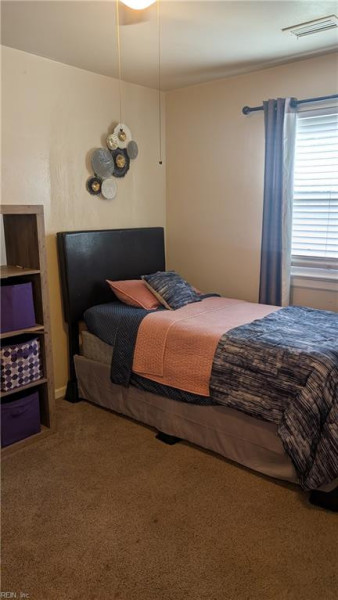 Photo 13 of 25 residential for sale in Virginia Beach virginia