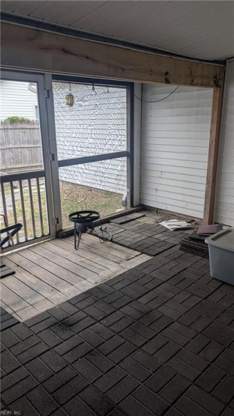 Photo 22 of 25 residential for sale in Virginia Beach virginia
