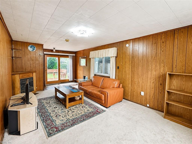 Photo 10 of 19 residential for sale in Norfolk virginia