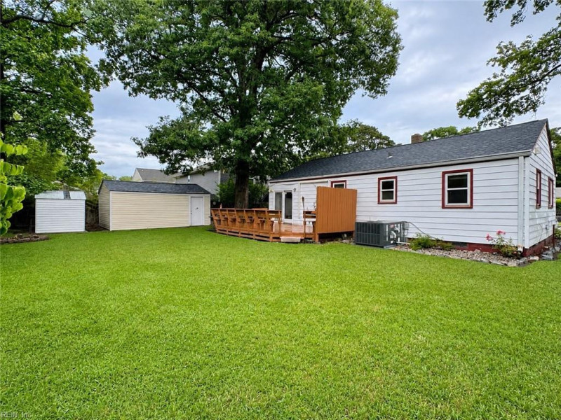 Photo 18 of 19 residential for sale in Norfolk virginia