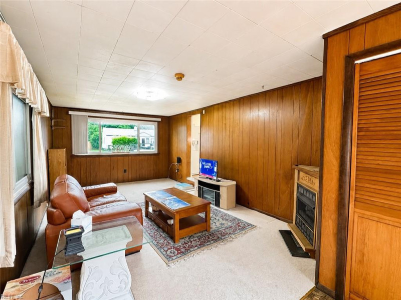 Photo 9 of 19 residential for sale in Norfolk virginia