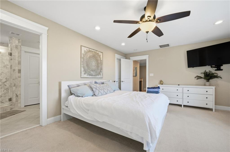 Photo 23 of 33 residential for sale in Norfolk virginia Photo 23 of 33 residential for sale in Norfolk virginia