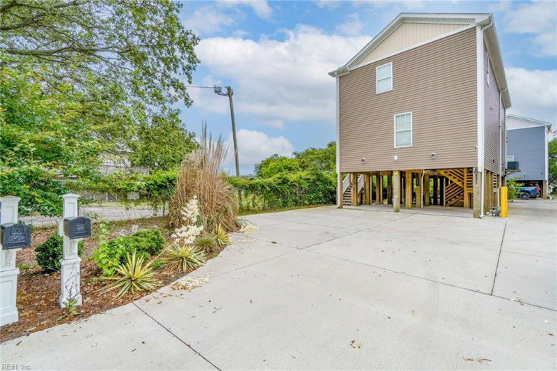 Photo 3 of 33 residential for sale in Norfolk virginia Photo 3 of 33 residential for sale in Norfolk virginia