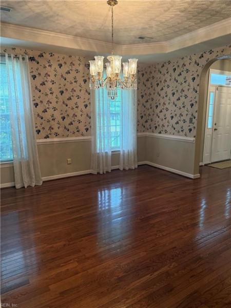 Photo 20 of 42 residential for sale in Suffolk virginia