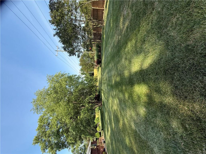 Photo 4 of 42 residential for sale in Suffolk virginia