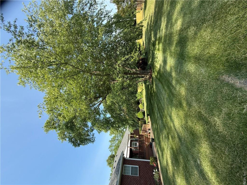 Photo 5 of 42 residential for sale in Suffolk virginia