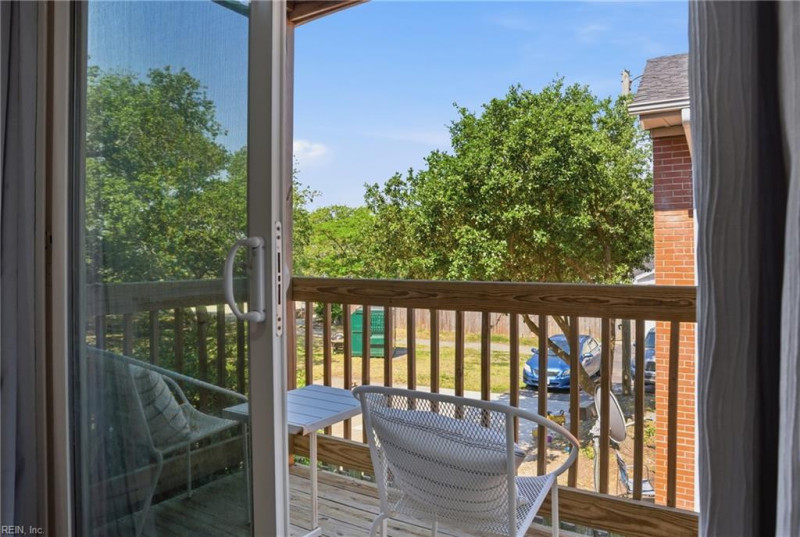 Photo 6 of 18 residential for sale in Norfolk virginia