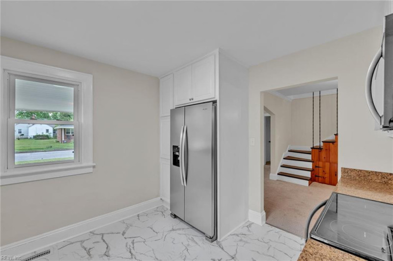 Photo 10 of 30 residential for sale in Norfolk virginia
